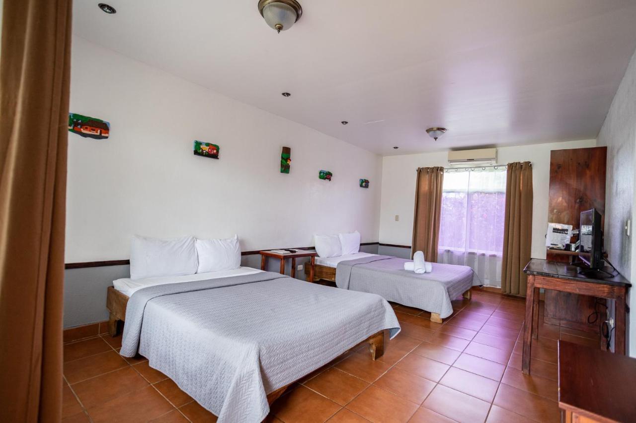 Hotel El Rancho Quepos Luaran gambar