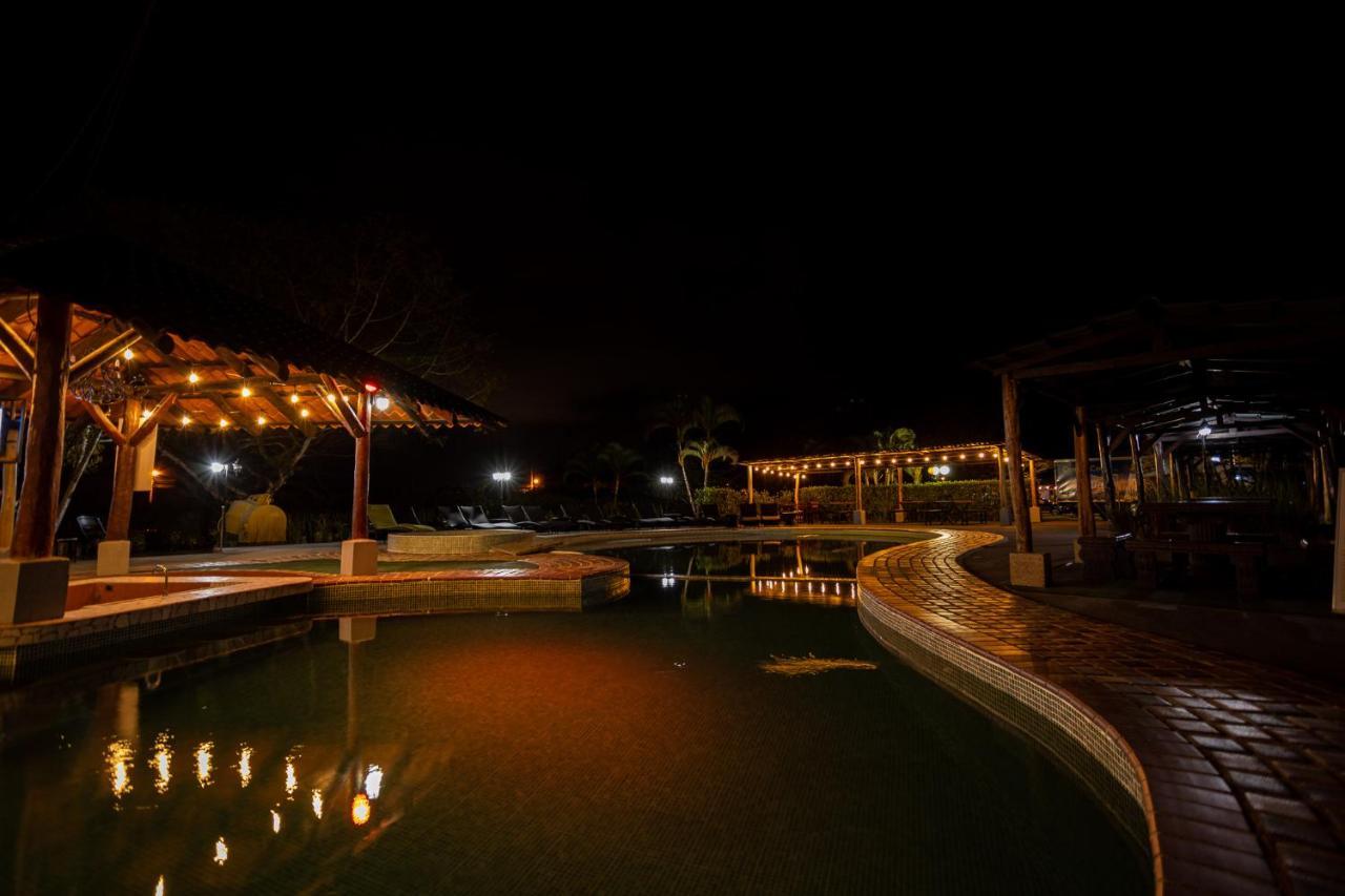 Hotel El Rancho Quepos Luaran gambar