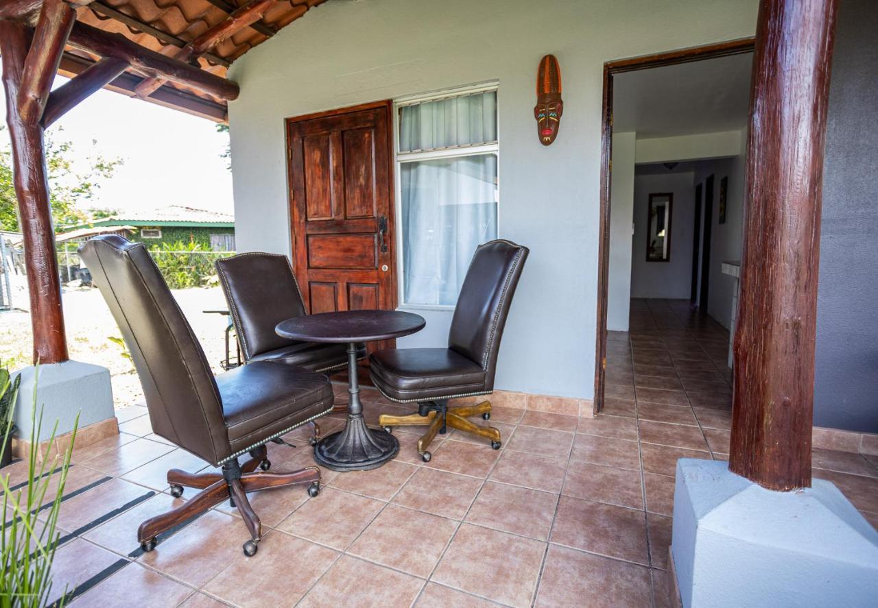 Hotel El Rancho Quepos Luaran gambar